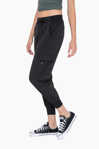 High-Waisted Capri Active Joggers with Pockets