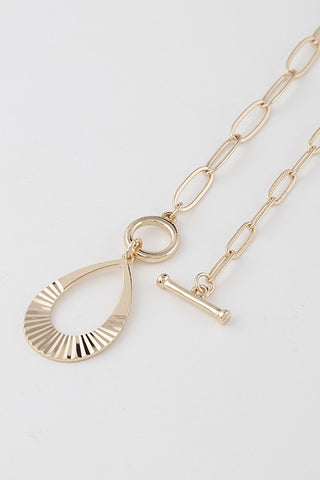 Teardrop Toggle Necklace